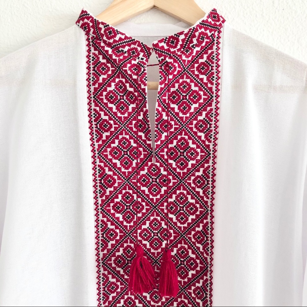 White Ukranian Vyshyvanka Shirt Short Sleeve - Picture 4 of 5